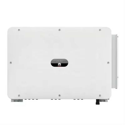 Potencia nominal 100 kW Inverter solar Huawei de tres fases para el sistema de energía solar comercial