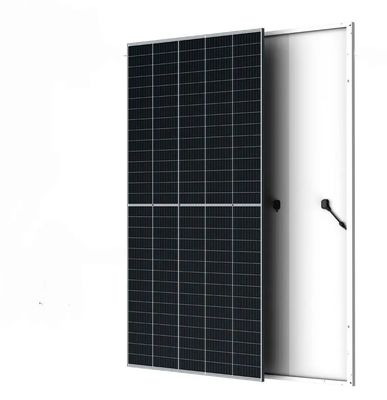 Sistema de energía solar monocristalina Trinasolar TSM-DE21 650W-675W con hoja de fondo blanca