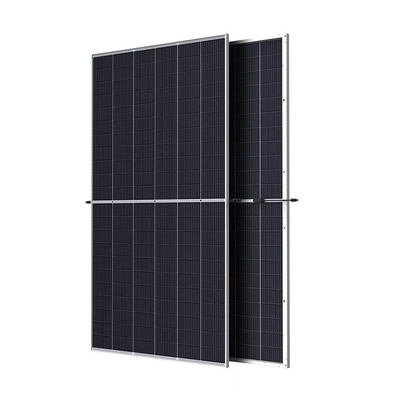 Las dimensiones del panel son 2384x1303x33mm N Tipo de módulo de silicio monocristalino TSM-NEG21C.20